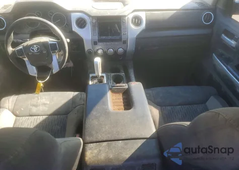 2016 Toyota Tundra Crewmax Sr5 из США, поврежденный, VIN 5TFDW5F1XGX578279